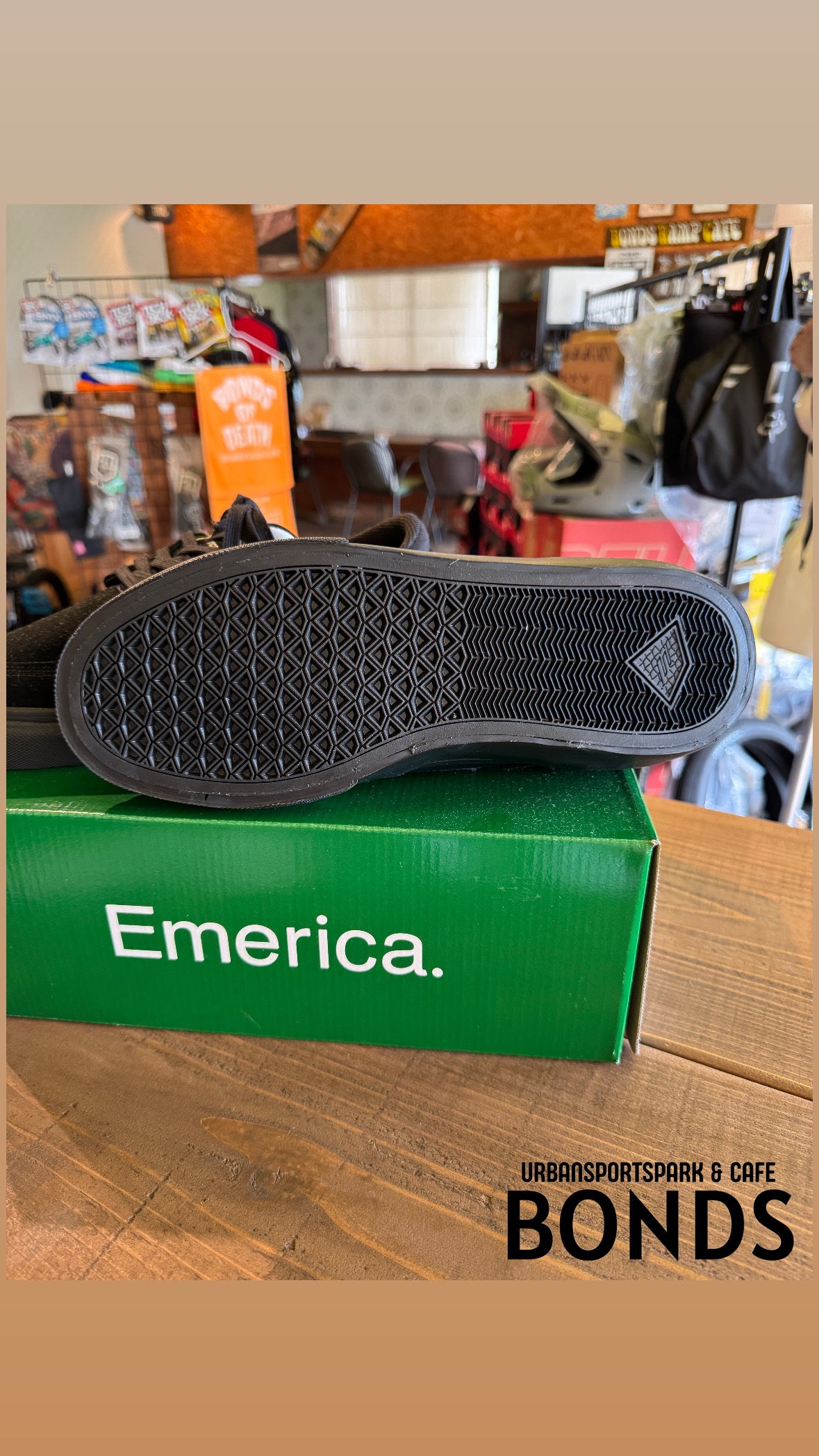 【即納】EMERICA HOBAN 26.5cm ブラック 黒 スケシュー BMX スケートボード 衝撃吸収モデル エメリカ シューズ ★