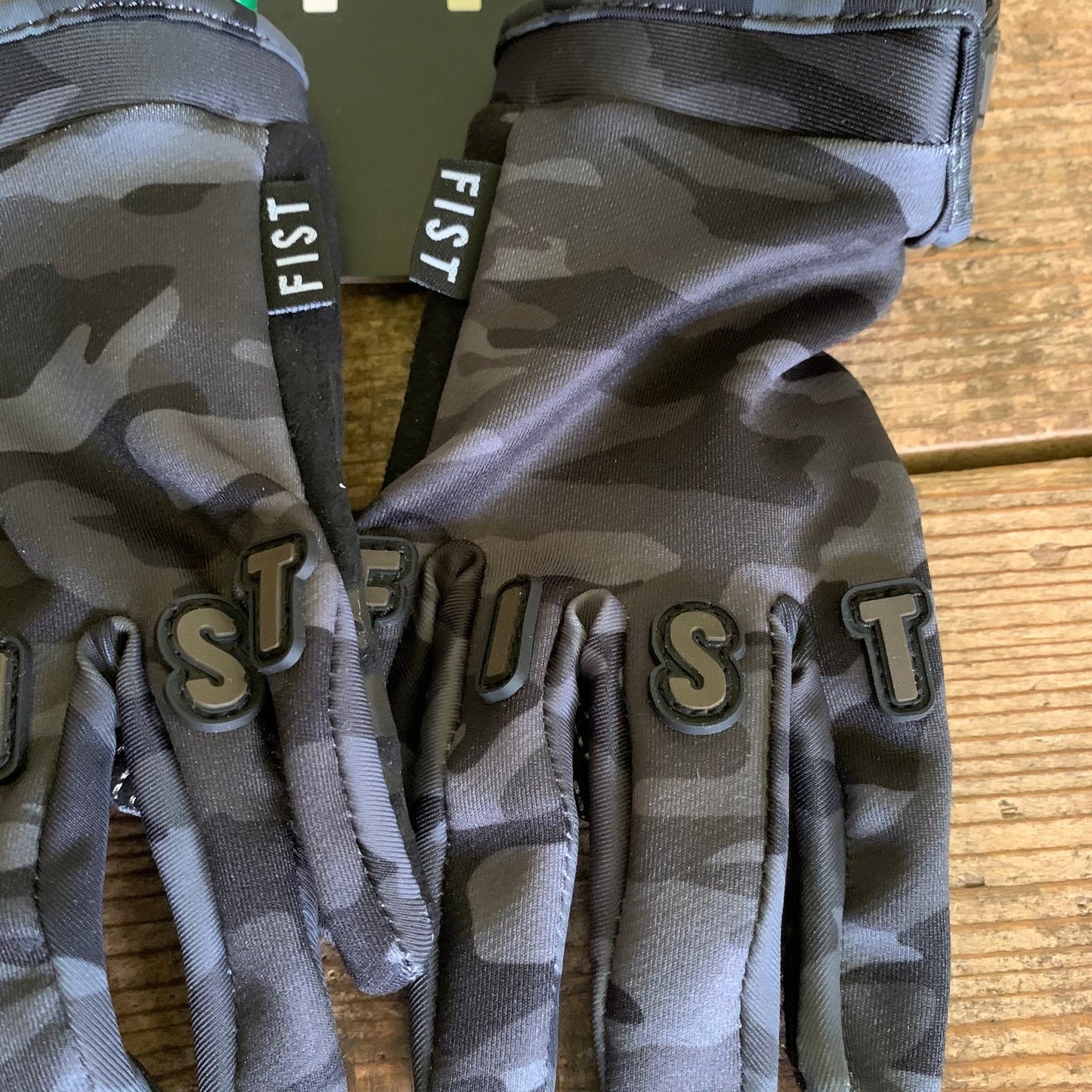 ★SALE 送料無料 人気 FIST HANDWEAR フィスト  ユース グローブ YOUTH XS BMX 子供用 グローブ BMX初心者 岡山■